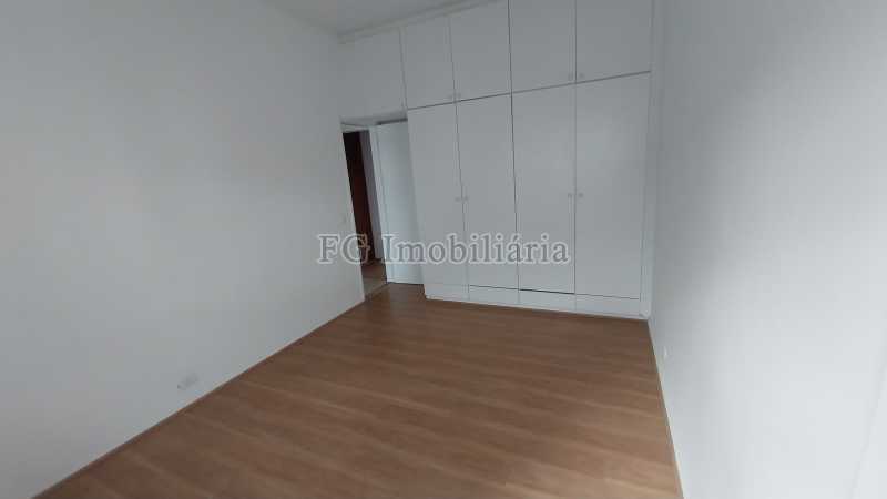 Apartamento à venda com 3 quartos, 110m² - Foto 17