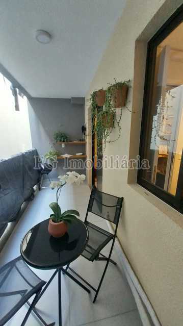 Apartamento à venda com 1 quarto, 45m² - Foto 2