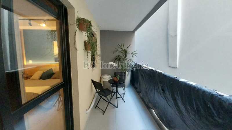 Apartamento à venda com 1 quarto, 45m² - Foto 3