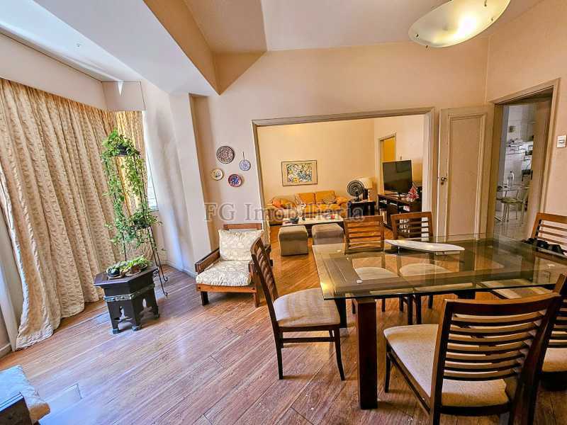 Apartamento à venda com 3 quartos, 136m² - Foto 8