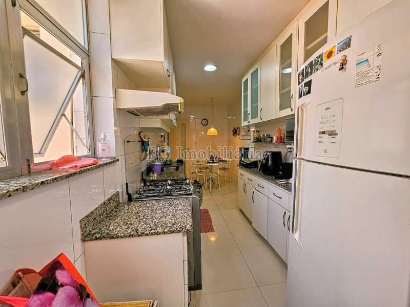 Apartamento à venda com 3 quartos, 136m² - Foto 24