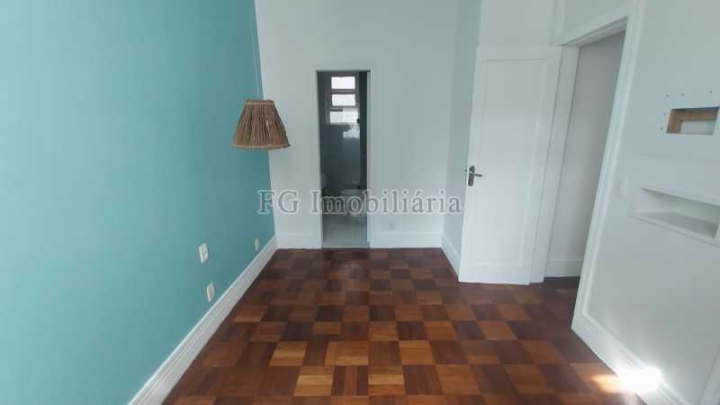 Apartamento à venda com 2 quartos, 75m² - Foto 8