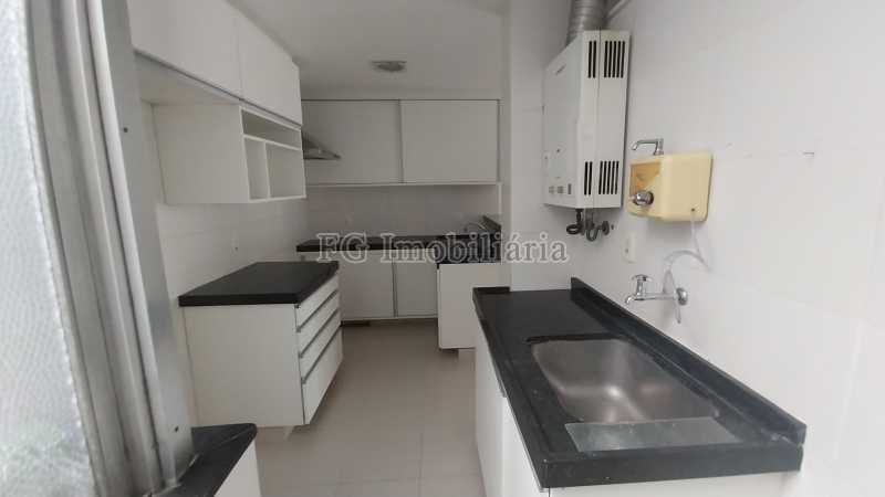 Apartamento à venda com 2 quartos, 75m² - Foto 14