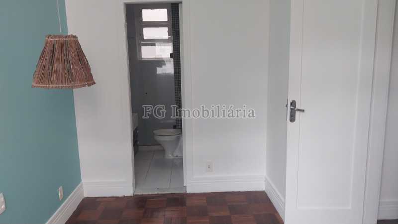 Apartamento à venda com 2 quartos, 75m² - Foto 24