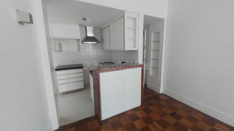 Apartamento à venda com 2 quartos, 75m² - Foto 27