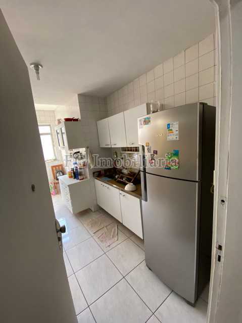 Apartamento à venda com 2 quartos, 76m² - Foto 7