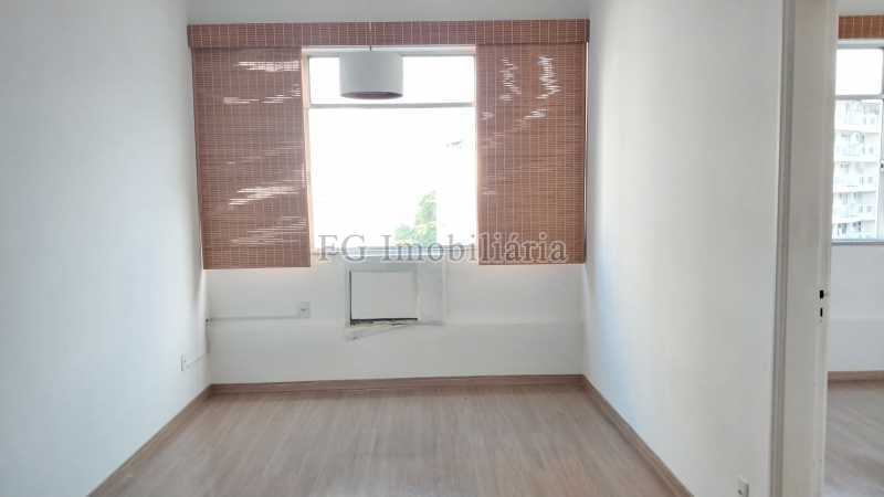 Apartamento à venda com 1 quarto, 45m² - Foto 2