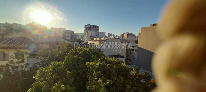 Apartamento à venda com 3 quartos, 110m² - Foto 5