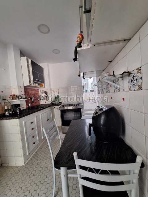 Apartamento à venda com 2 quartos, 70m² - Foto 5