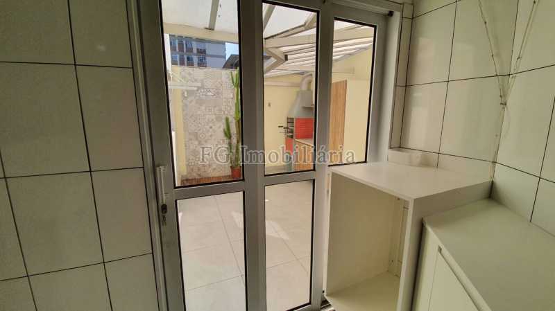 Apartamento à venda com 2 quartos, 80m² - Foto 23