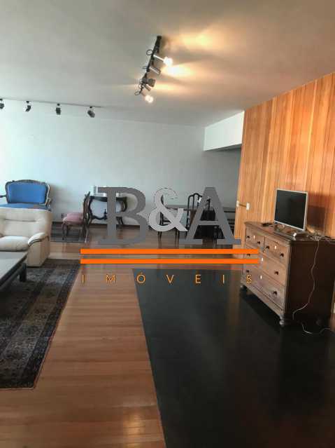 Apartamento à venda com 3 quartos, 290m² - Foto 2