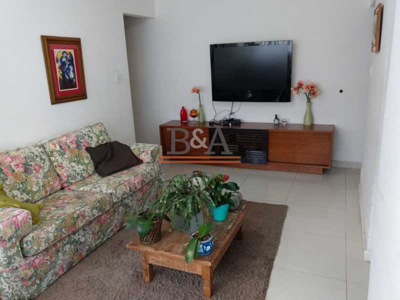 Apartamento à venda com 2 quartos, 75m² - Foto 2