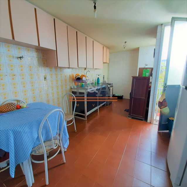 Apartamento à venda com 3 quartos, 135m² - Foto 19