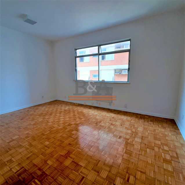 Apartamento à venda com 2 quartos, 83m² - Foto 1