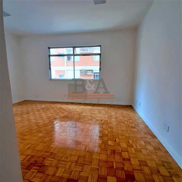 Apartamento à venda com 2 quartos, 83m² - Foto 2