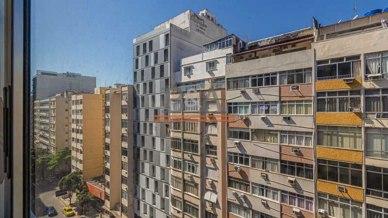 Apartamento à venda com 3 quartos, 94m² - Foto 29