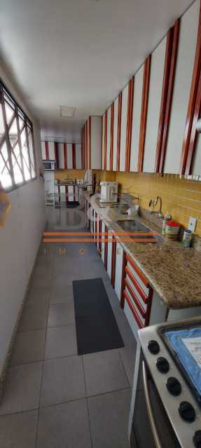 Cobertura à venda com 4 quartos, 350m² - Foto 22