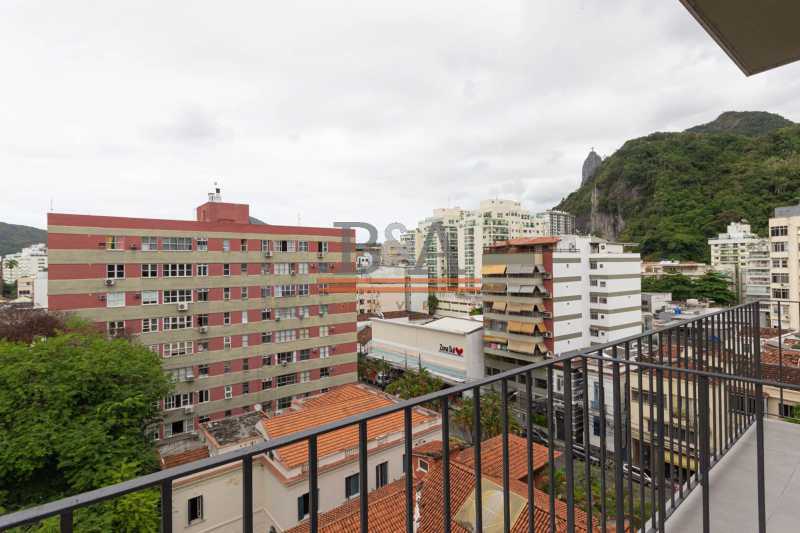 Apartamento à venda com 2 quartos, 77m² - Foto 30