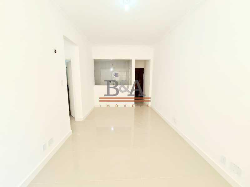 Apartamento à venda com 2 quartos, 70m² - Foto 1