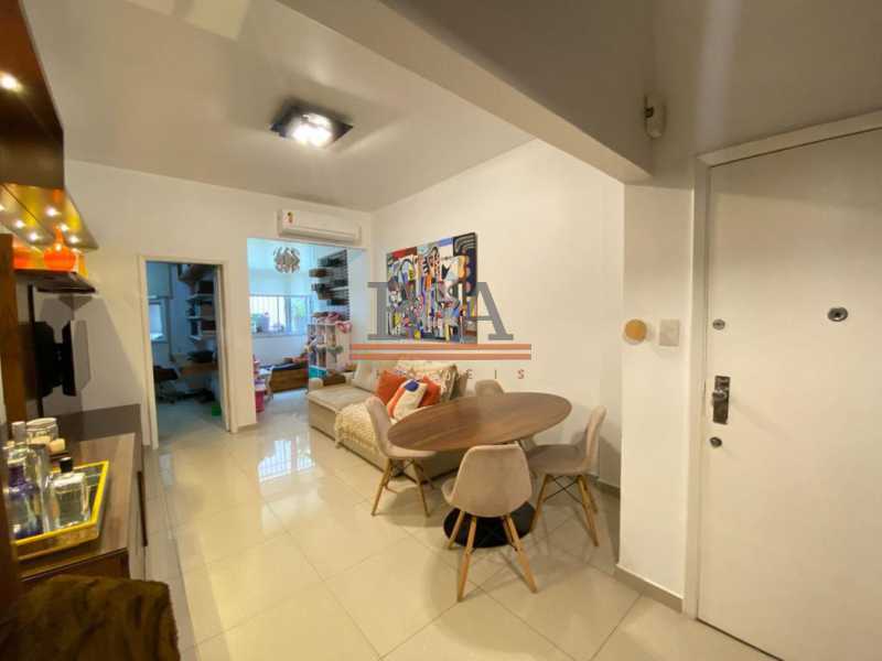 Apartamento à venda com 3 quartos, 90m² - Foto 2