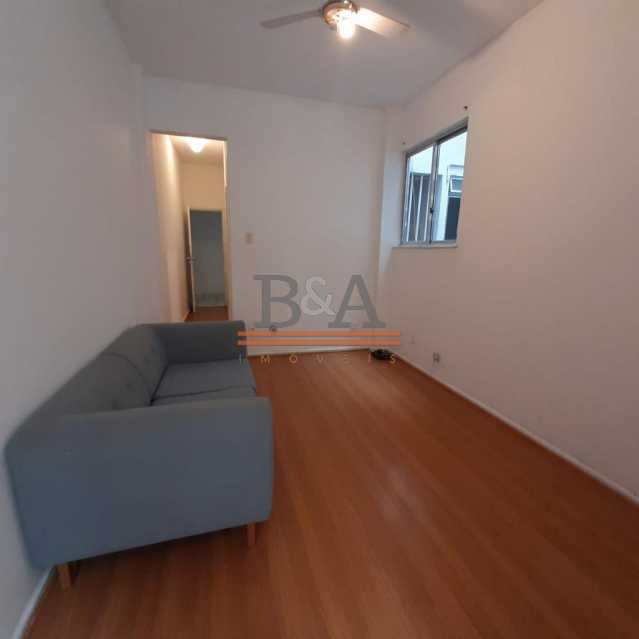 Apartamento à venda com 1 quarto, 50m² - Foto 2