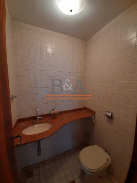 Apartamento à venda com 3 quartos, 280m² - Foto 3