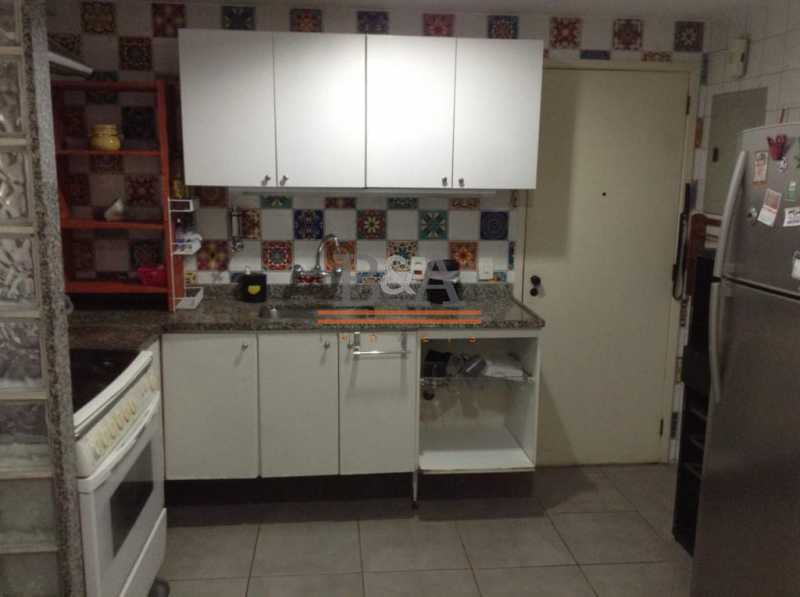 Apartamento à venda com 3 quartos, 100m² - Foto 22