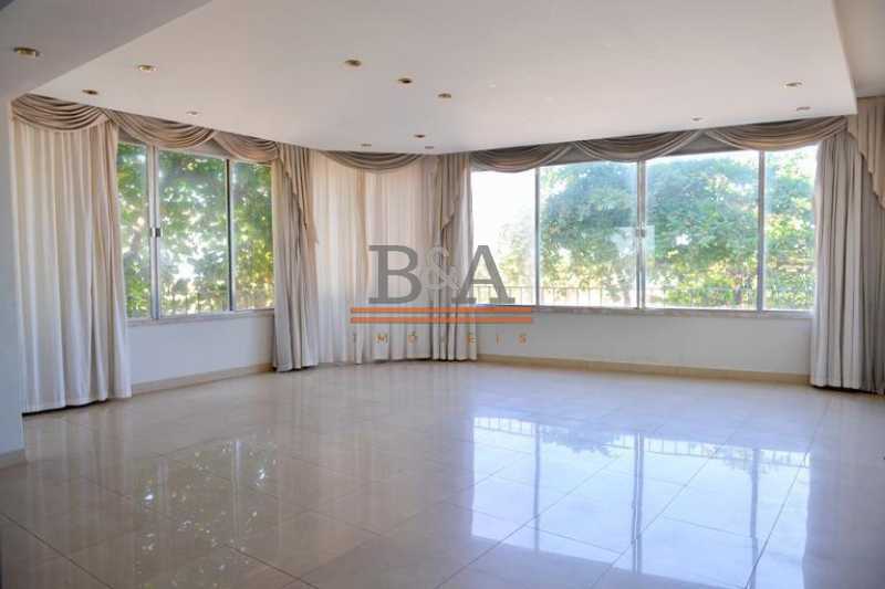 Apartamento à venda com 4 quartos, 204m² - Foto 1