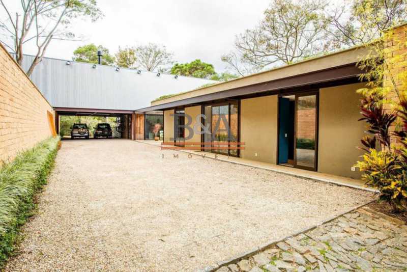 Casa de Condomínio à venda com 4 quartos, 600m² - Foto 3