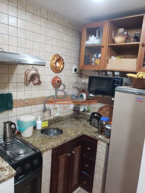 Apartamento à venda com 3 quartos, 180m² - Foto 19