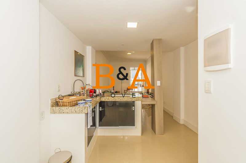 Apartamento à venda com 2 quartos, 77m² - Foto 11