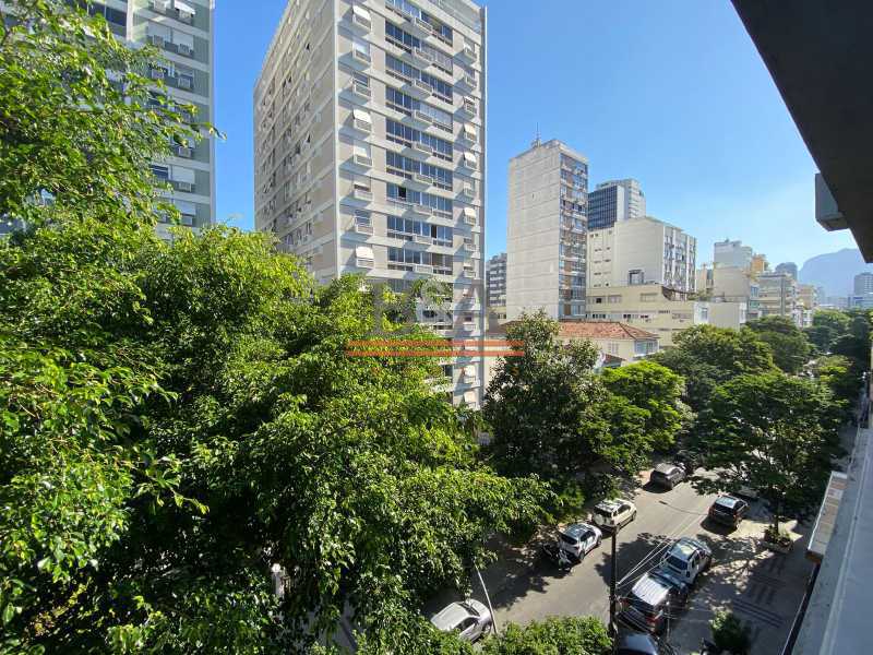 Apartamento à venda com 3 quartos, 140m² - Foto 5