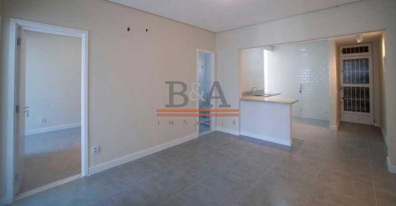 Apartamento à venda com 2 quartos, 79m² - Foto 2