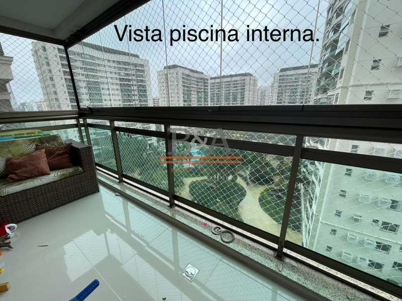 Apartamento à venda com 2 quartos, 70m² - Foto 2