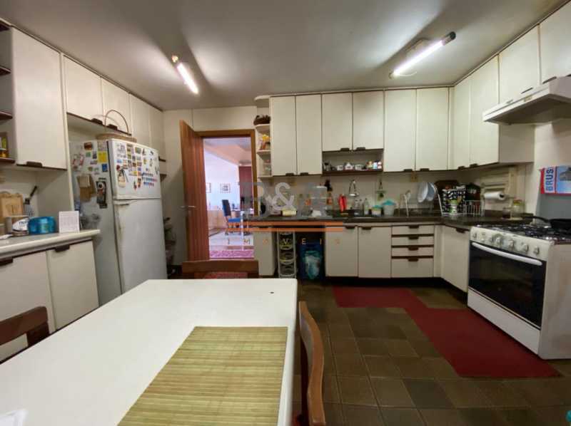 Apartamento à venda com 4 quartos, 186m² - Foto 24