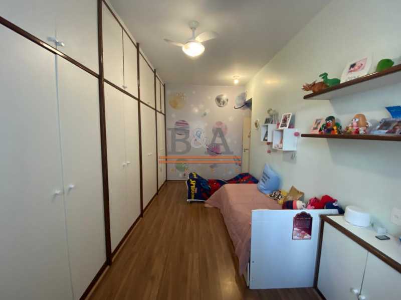 Apartamento à venda com 3 quartos, 198m² - Foto 19