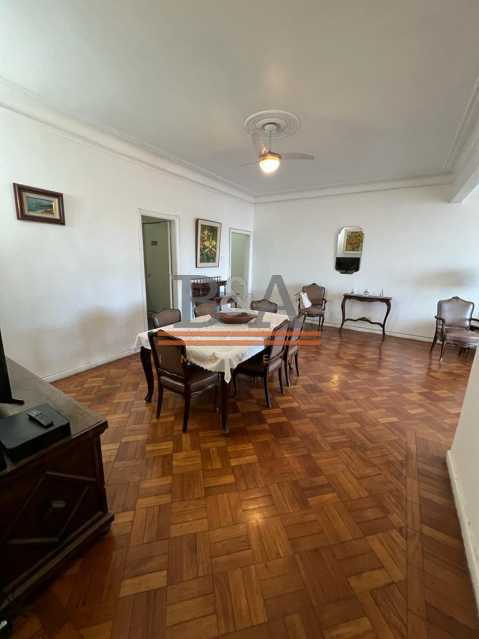 Apartamento à venda com 3 quartos, 180m² - Foto 8