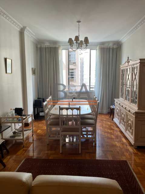 Apartamento à venda com 3 quartos, 128m² - Foto 2