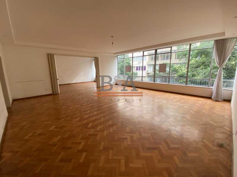 Apartamento à venda com 3 quartos, 270m² - Foto 1