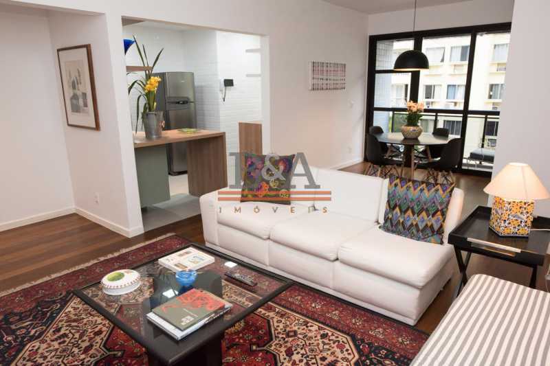 Apartamento à venda com 2 quartos, 90m² - Foto 2