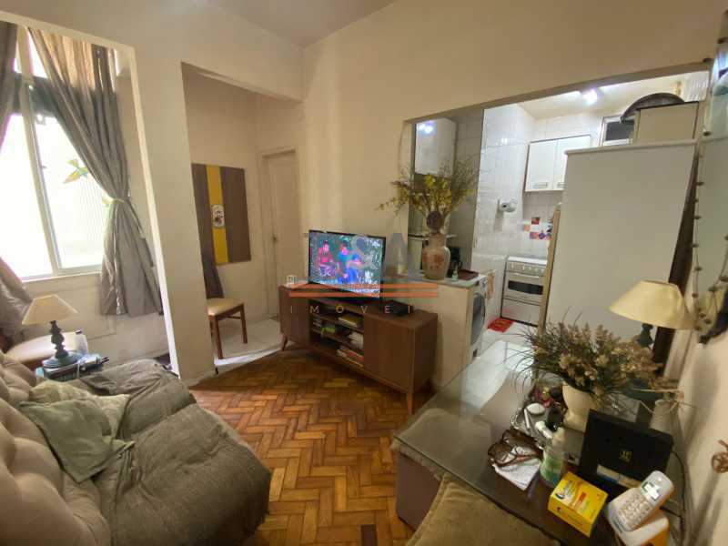 Apartamento à venda com 1 quarto, 35m² - Foto 2