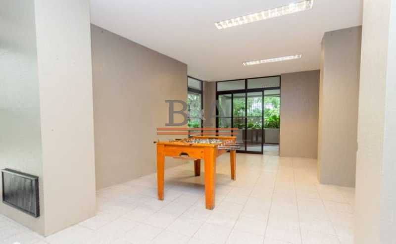 Apartamento à venda com 2 quartos, 80m² - Foto 27