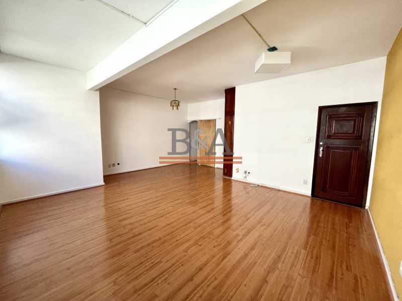 Apartamento à venda com 3 quartos, 130m² - Foto 3