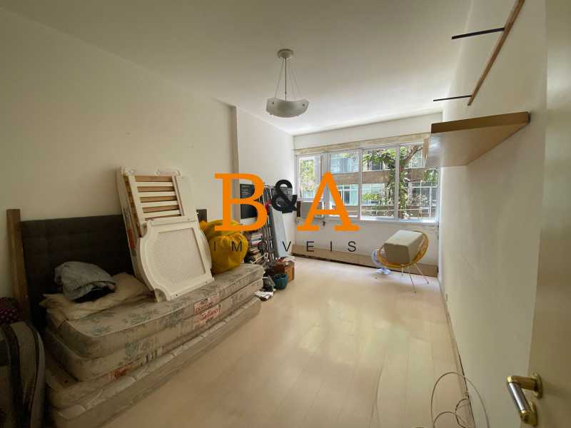 Apartamento à venda com 3 quartos, 210m² - Foto 8