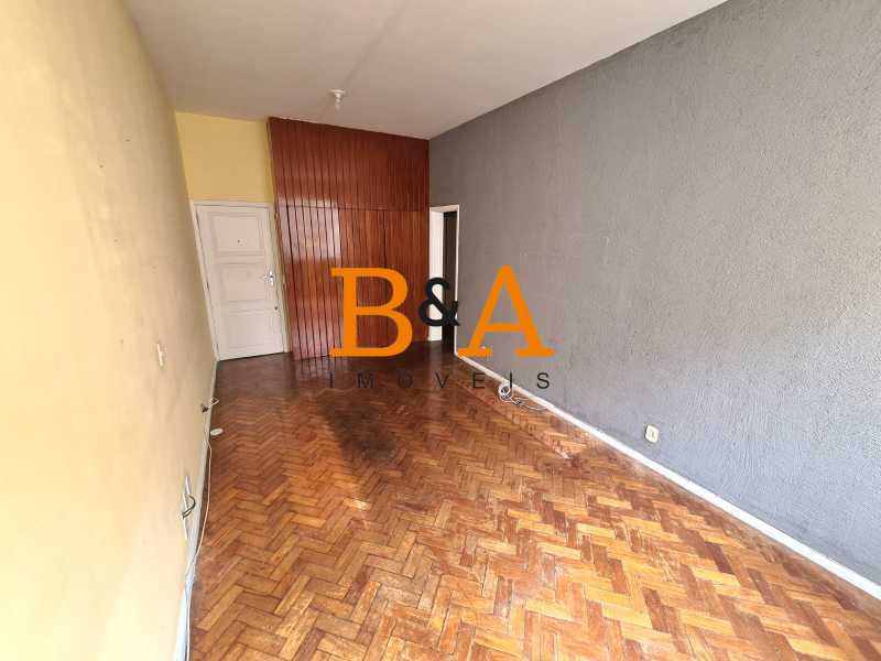 Apartamento à venda com 2 quartos, 70m² - Foto 9