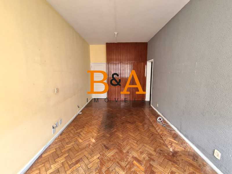 Apartamento à venda com 2 quartos, 70m² - Foto 5