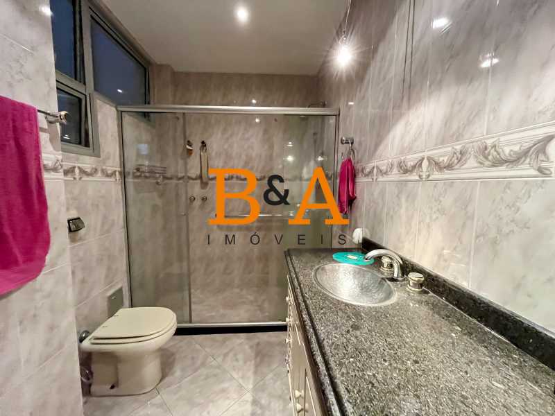 Apartamento à venda com 3 quartos, 180m² - Foto 12