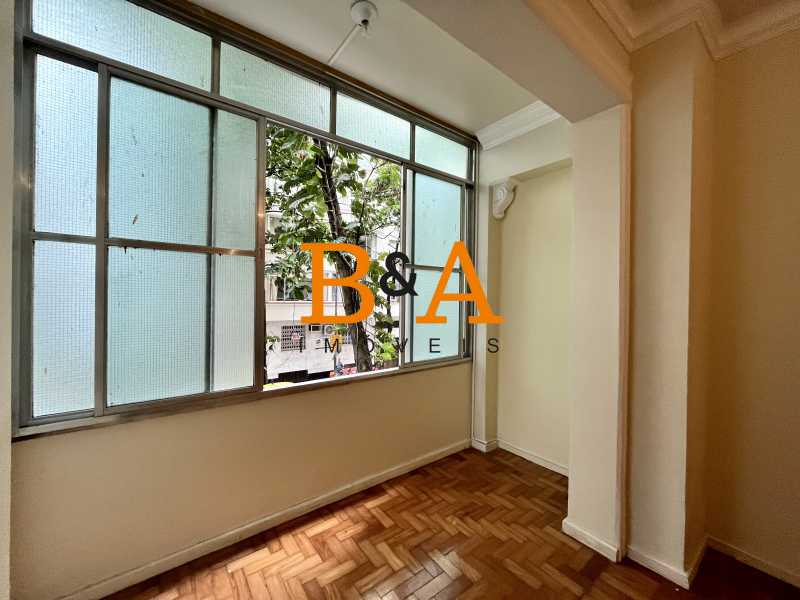 Apartamento à venda com 3 quartos, 121m² - Foto 8