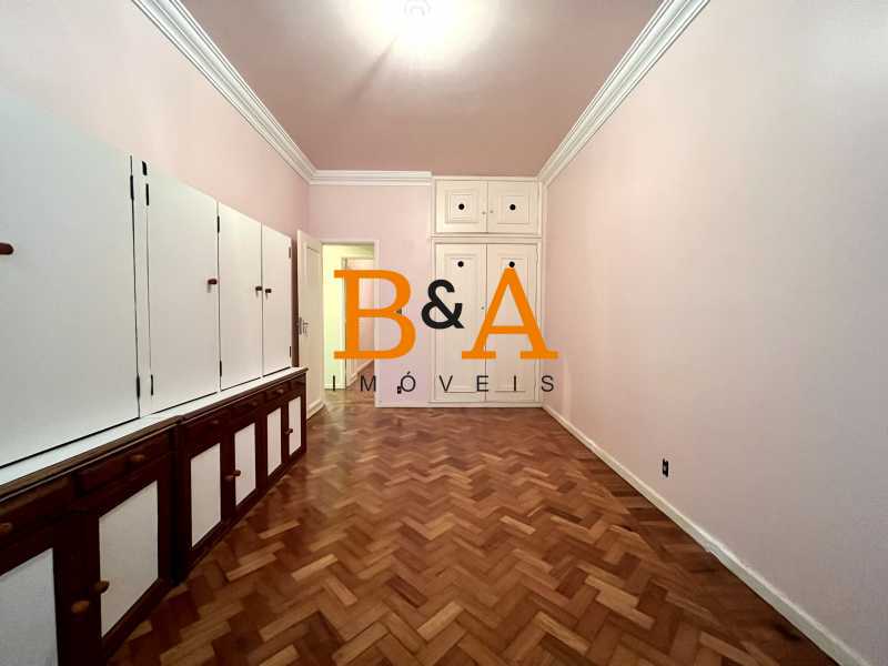 Apartamento à venda com 3 quartos, 121m² - Foto 12