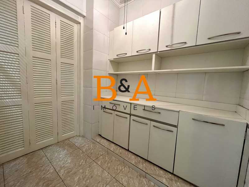 Apartamento à venda com 3 quartos, 121m² - Foto 28